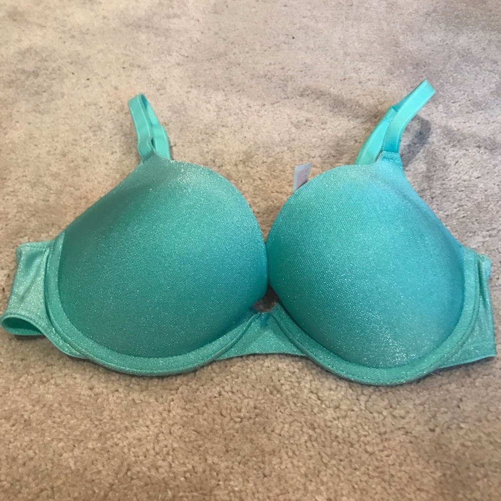 Victoria Secrets Push-Up Bra